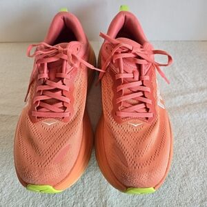 Hoka Bondi 8's